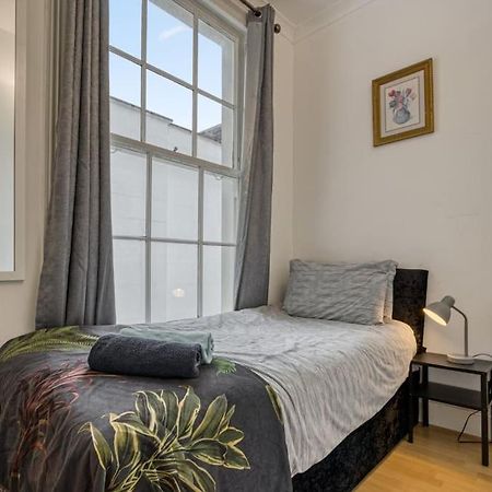 Cosy 2Br Retreat Near Paddington Station Apartman London Kültér fotó