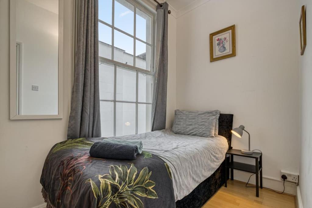 Cosy 2Br Retreat Near Paddington Station Apartman London Kültér fotó