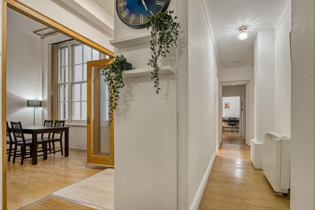 Cosy 2Br Retreat Near Paddington Station Apartman London Kültér fotó