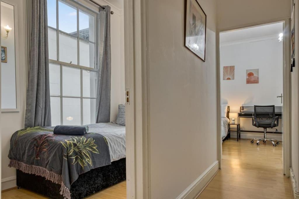 Cosy 2Br Retreat Near Paddington Station Apartman London Kültér fotó